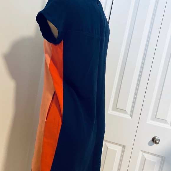 Super Cute Banana Republic Tunic Dresd - Picture 5 of 7